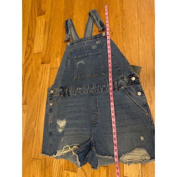 NWT Wild Fable women's Distressed Denim Overall Shorts Adjustable Straps sz XXL - Picture 6 of 10